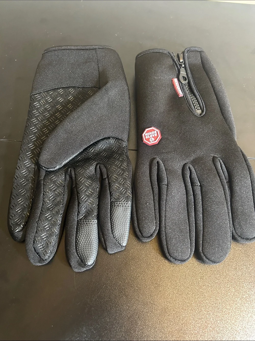 B-Forest thermal windproof-gloves featuring a water-resistant softshell Size S